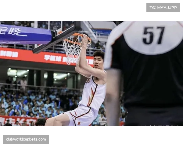 前场篮板争夺激烈，二次进攻得分占比有所提升